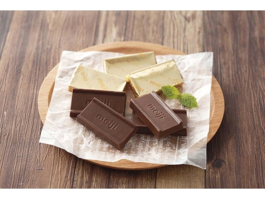 Meiji Chocolate Bar Milk 26 Blocks