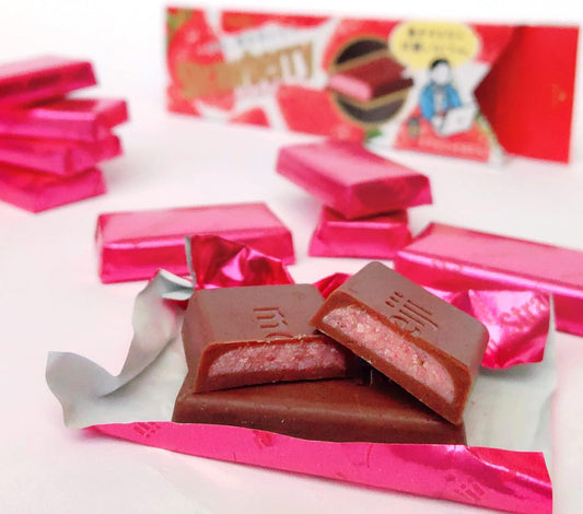 Meiji Strawberry Chocolate Stick 42g
