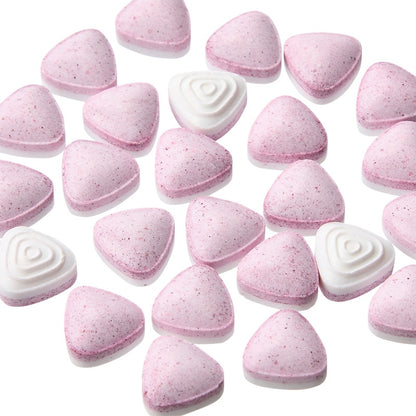 Kracie Frisk Fruity Fresh Grape Flavor Sugarless Mints 31.5g