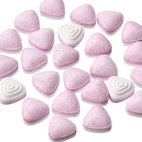 Kracie Frisk Fruity Fresh Grape Flavor Sugarless Mints 31.5g